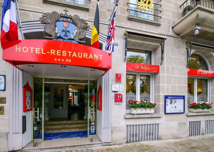 Brit Hotel Privilege Le Royal - Centre Gare